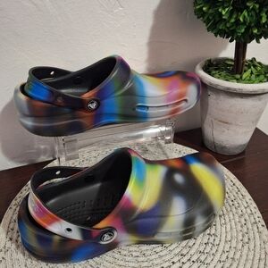 CROCS Bistro Graphic Slip Resistant Unisex Size M10/W12.